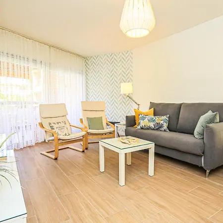 Mas D'en Gran - Only Families Apartment *